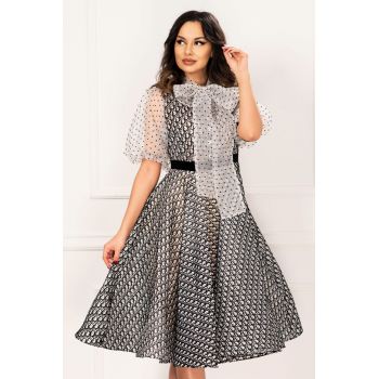 Rochie de lux eleganta din organza in clos cu funda maxi