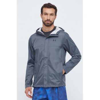 Under Armour geacă de ploaie barbati, culoarea gri, de tranzitie 1374644-BLACK ieftina