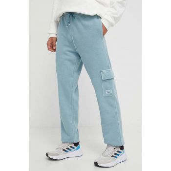 Reebok Classic pantaloni de trening cu imprimeu