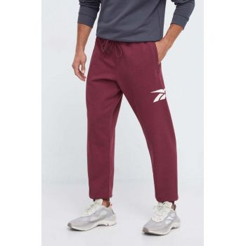 Reebok Classic pantaloni de trening culoarea bordo, cu imprimeu de firma originali