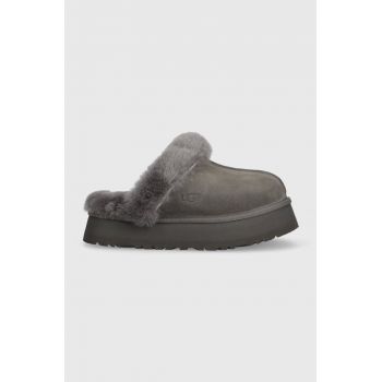 UGG papuci din piele întoarsă Disquette culoarea gri, 1122550