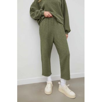 American Vintage pantaloni de trening din bumbac femei, culoarea verde, neted