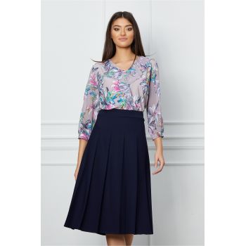 Bluza Sabrina gri cu imprimeu floral turcoaz si volan