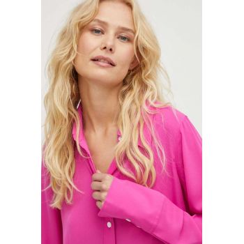 Levi's camasa femei, culoarea roz, cu guler clasic, regular de firma originala