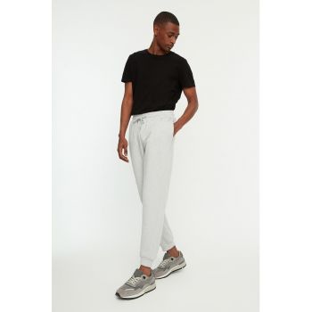 Pantaloni sport cu talie ajustabila