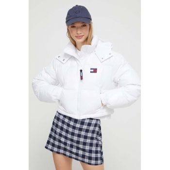 Tommy Jeans geaca de puf femei, culoarea alb, de iarna