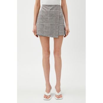 Fusta-pantalon cu talie inalta - in carouri