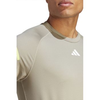 Tricou cu maneci raglan - pentru fitness