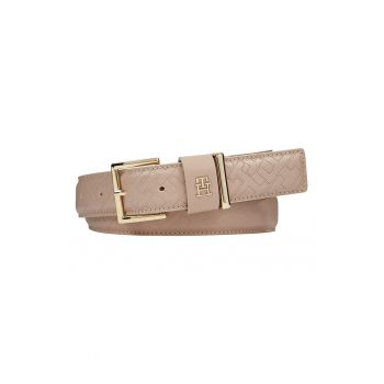Curea de piele cu logo perforat