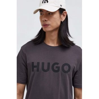 HUGO tricou din bumbac culoarea gri, cu imprimeu