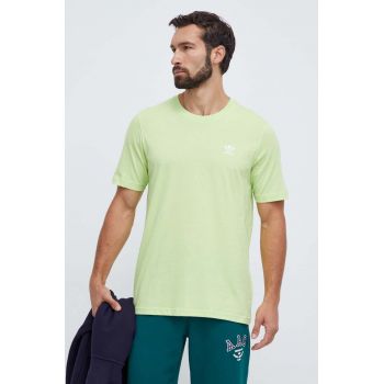 adidas Originals tricou din bumbac barbati, culoarea verde, cu imprimeu ieftin