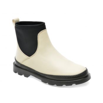 Ghete CAMPER albe, K400698, din piele naturala