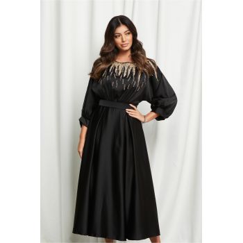 Rochie Madalina neagra cu strasuri la bust si curea in talie