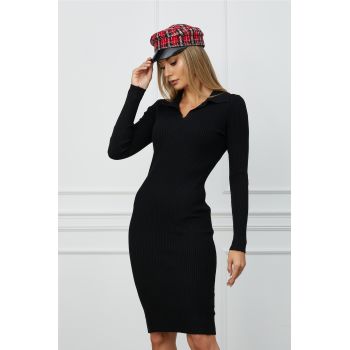 Rochie Mirabela neagra din tricot reiat cu guler ascutit