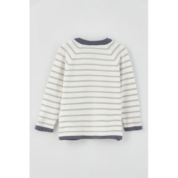 Pulover cu dungi si maneci raglan