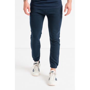 Pantaloni sport cu buzunare laterale