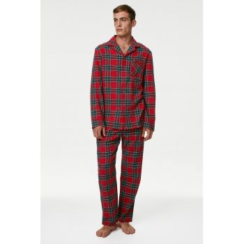 Pijama cu model in carouri si buzunar aplicat pe piept