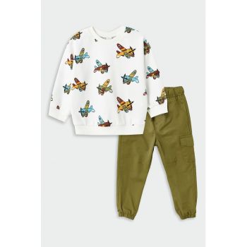 Set de bluza sport cu imprimeu si pantaloni cargo