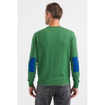 Pulover regular fit cu logo discret