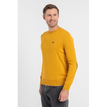 Pulover regular fit cu logo discret