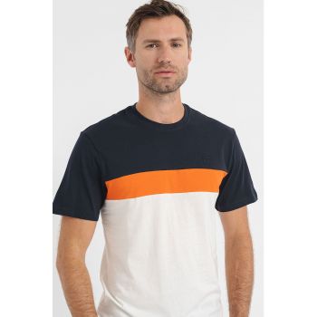 Tricou cu model in dungi