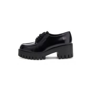 Pantofi de piele cu toc masiv