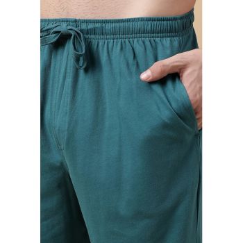 Pijama lunga cu model in dungi