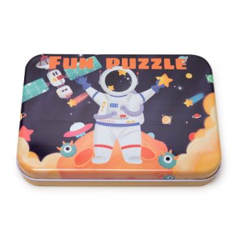 Puzzle din Lemn Cosmonaut in Cutie Metalica Montessori - Nurio la reducere