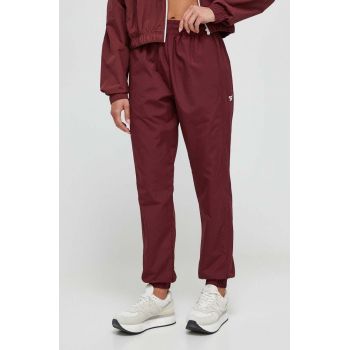 Reebok Classic pantaloni de trening culoarea bordo, neted