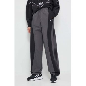 adidas Originals pantaloni de trening culoarea gri, modelator de firma original