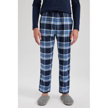 Pantaloni de pijama cu model in carouri si buzunare laterale de firma originale