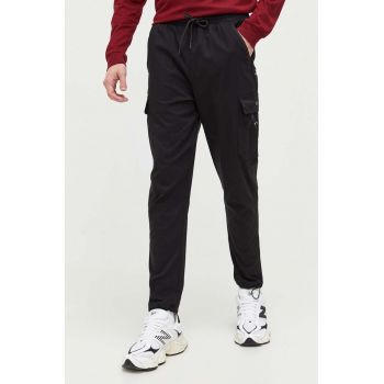 Nicce pantaloni de trening culoarea negru, neted ieftini