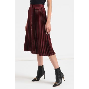 Fusta cu talie inalta si model plisat
