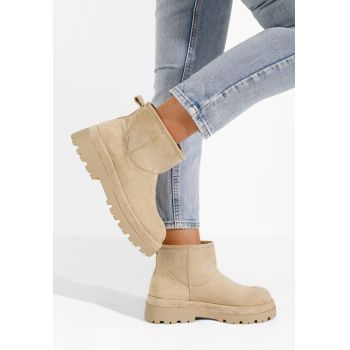 Cizme tip ugg Tenderly bej la reducere