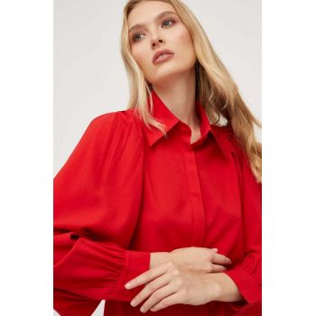 Answear Lab camasa femei, culoarea rosu, cu guler clasic, regular ieftina