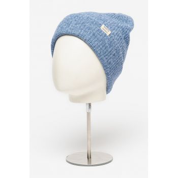 Caciula din tricot cu striatii Sarela