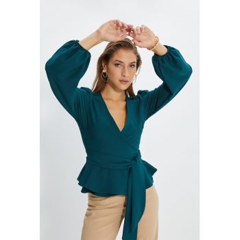 Bluza petrecuta cu maneci bufante