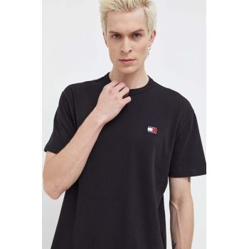 Tommy Jeans tricou din bumbac barbati, culoarea negru, cu imprimeu