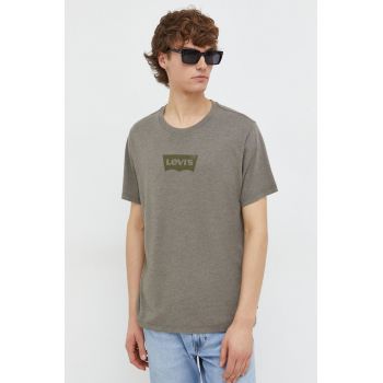 Levi's tricou barbati, culoarea verde, cu imprimeu ieftin