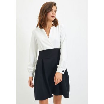 Rochie midi Glance neagra ieftina la reducere