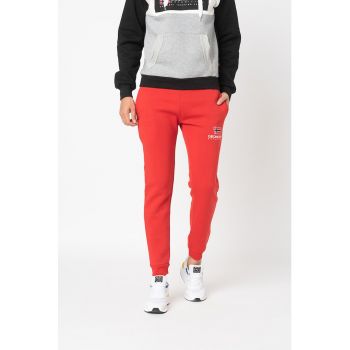 Pantaloni sport conici cu logo Max