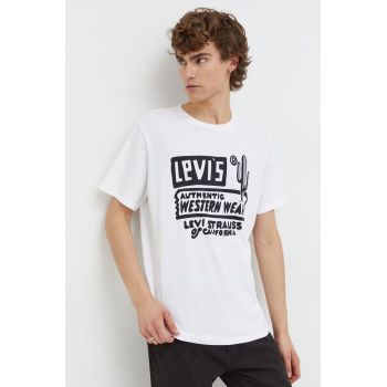 Levi's tricou barbati, culoarea alb, cu imprimeu ieftin