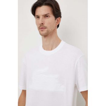 Lacoste tricou din bumbac barbati, culoarea alb, cu imprimeu ieftin