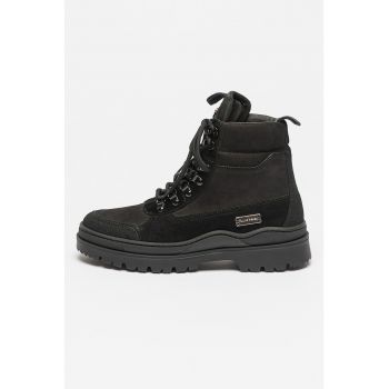 Ghete unisex cu garnituri de piele Ghete unisex cu garnituri de piele