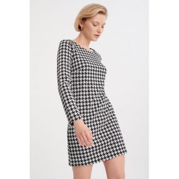 Rochie mini cu model houndstooth