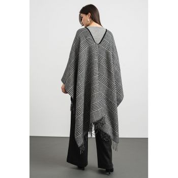 Poncho din amestec de mohair cu model in carouri