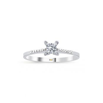 Inel din aur alb de 14K decorat cu diamante Inel din aur alb de 14K decorat cu diamante