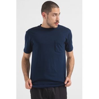 Tricou cu decolteu la baza gatului si buzunar pe piept
