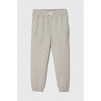 Abercrombie & Fitch pantaloni de trening pentru copii culoarea gri, melanj ieftini