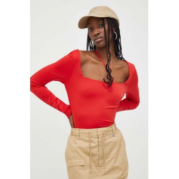 Tommy Jeans longsleeve femei, culoarea roșu DW0DW17401 de firma original